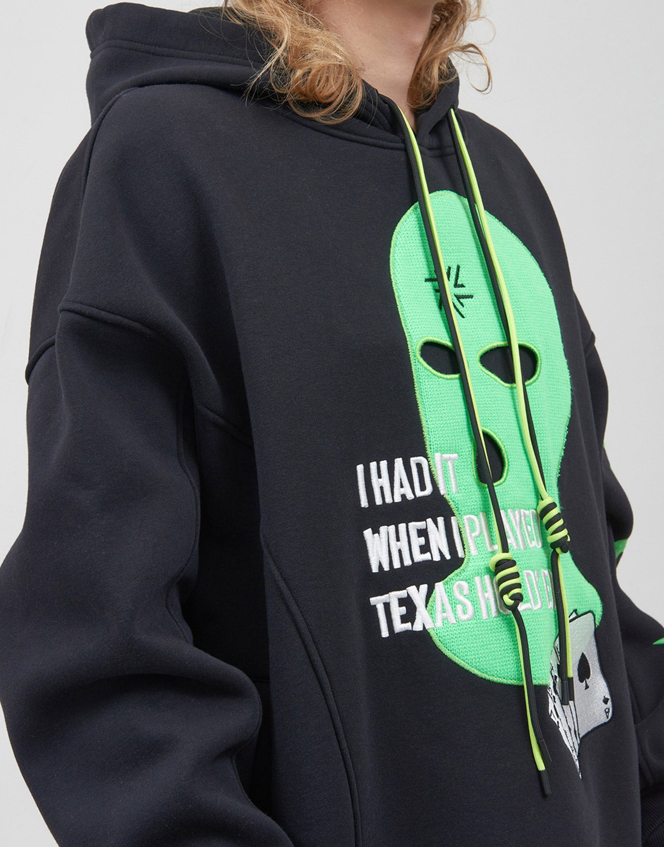 Sweat à capuche résistant à l'eau ak457 