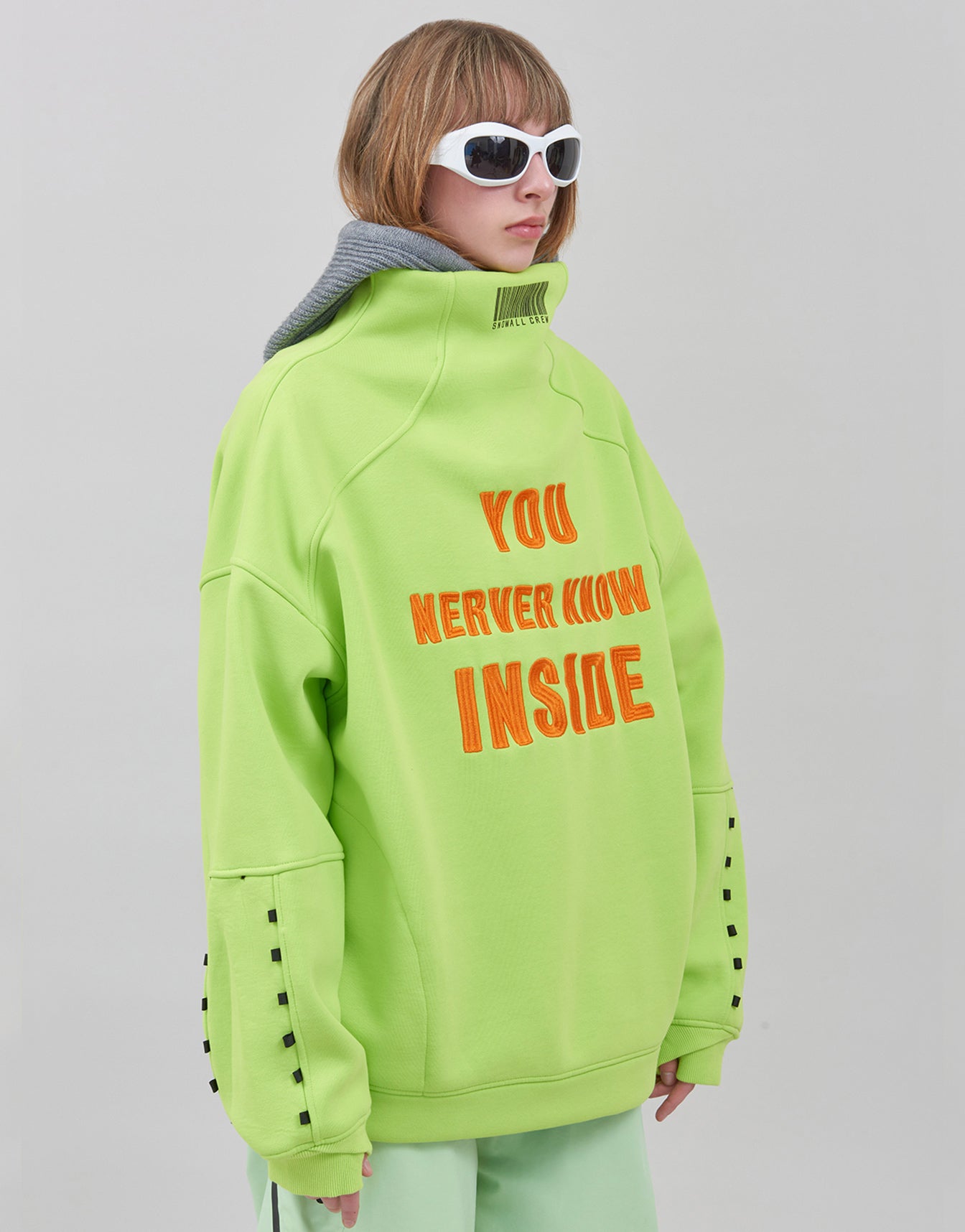 Sweat à capuche résistant à l'eau à l'intérieur 