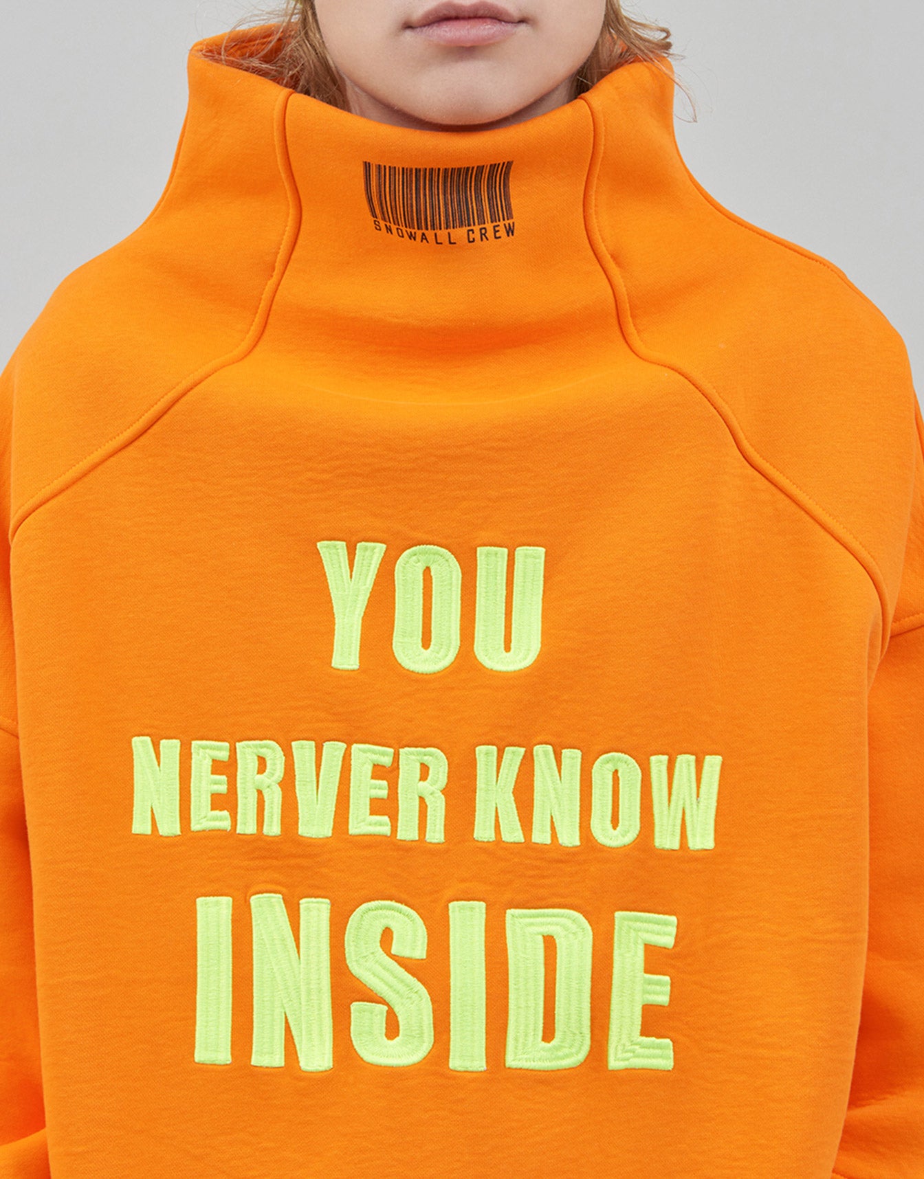 Sweat à capuche résistant à l'eau à l'intérieur 